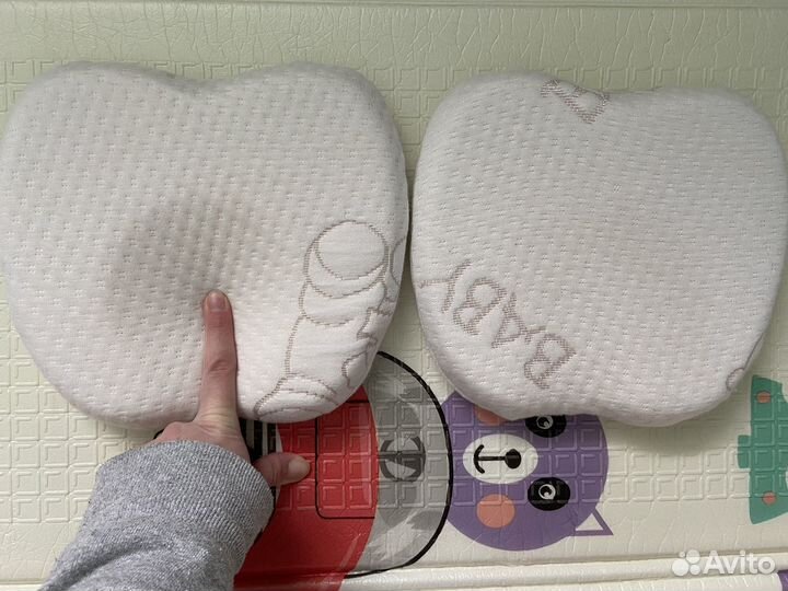 Подушка ортопедическая для новорожденных