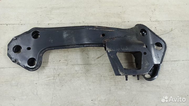 Кронштейн раздаточной коробки дорест BMW X5 E53