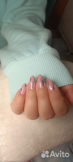 Мастер маникюра