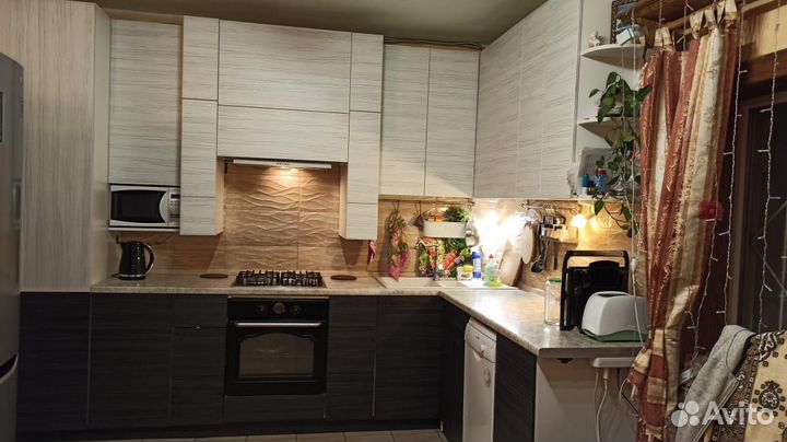 Мебель на заказ,шкафы-купе,кухни,гардеробные