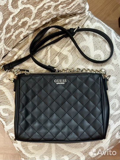 Сумка через плечо черная Guess