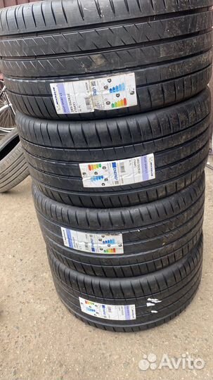 Michelin Pilot Sport 4 S 285/35 R20