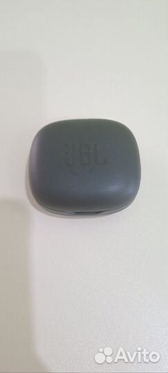 Блютуз наушники jbl 300tws