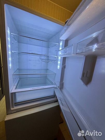 Продажа холодильника бу Maunfeld 1857nfbg