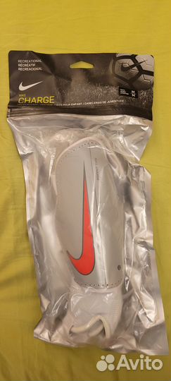 Щитки футбольные новые Nike оригинал