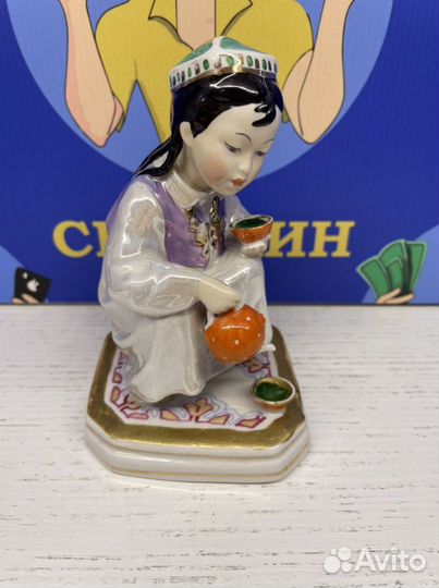 Узбечка с чайником