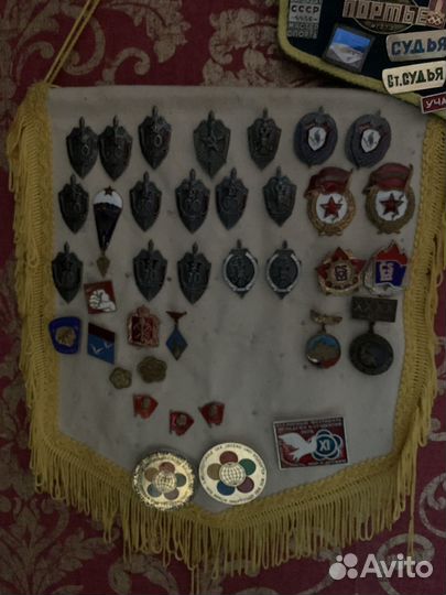 Знаки СССР части жетоны