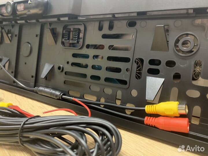 Номерная рамка с камерой заднего вида E077(новая)