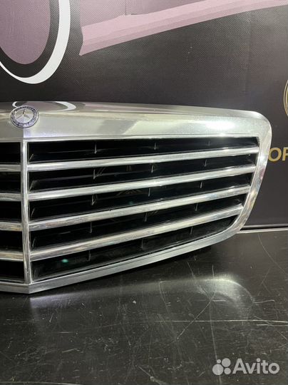 Решетка радиатора мерседес w221