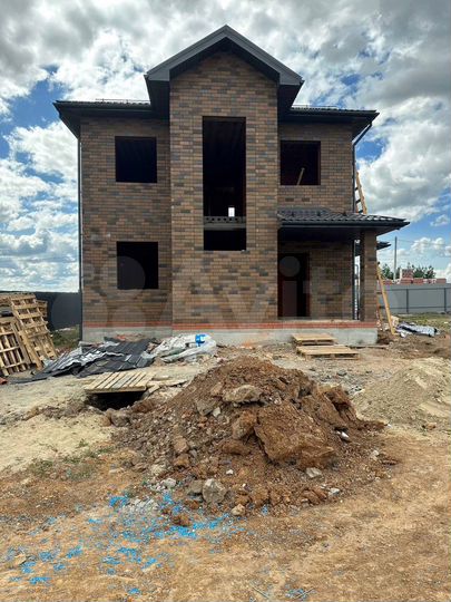 Дом 140 м² на участке 6 сот.