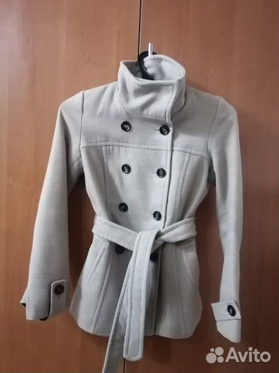 Пальто осенее