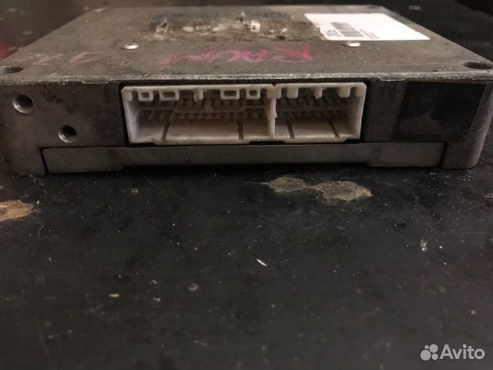 Блок управления двс Toyota Raum