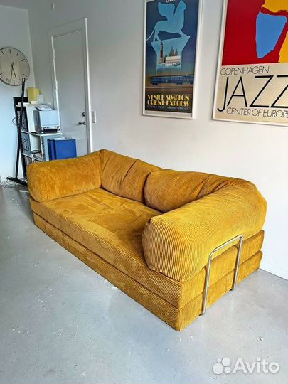 Бескаркасный диван модульный со спальным местом