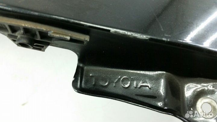 Крыло переднее правое Toyota Funcargo NCP20 2002