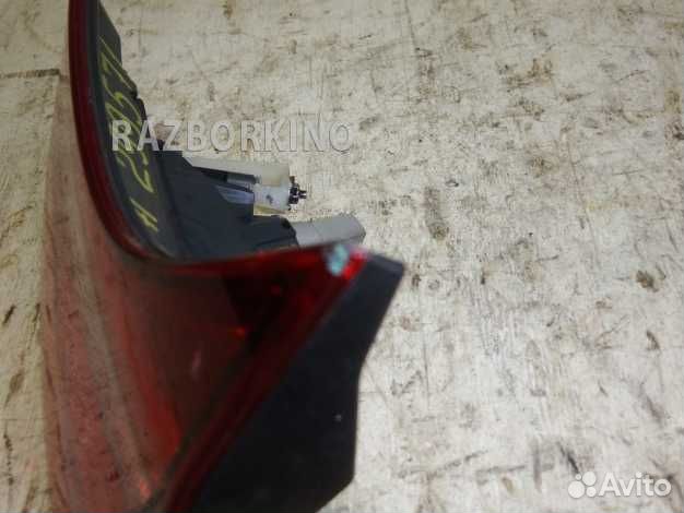 Фонарь задний правый внутренний