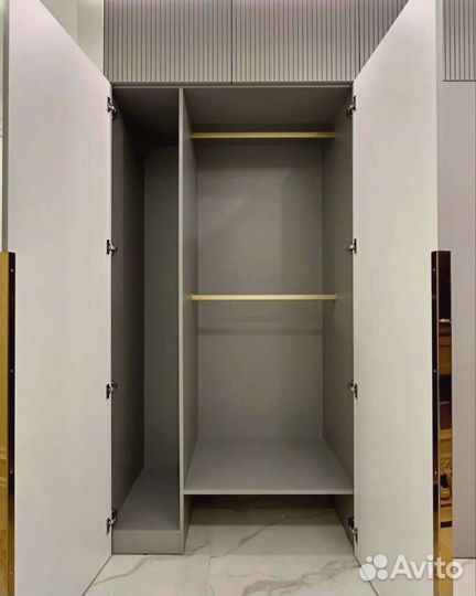 Шкаф в прихожую