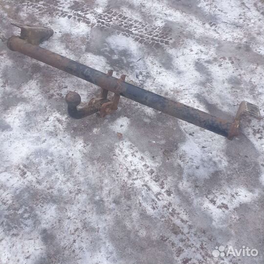 Фаркоп на volvo хс90