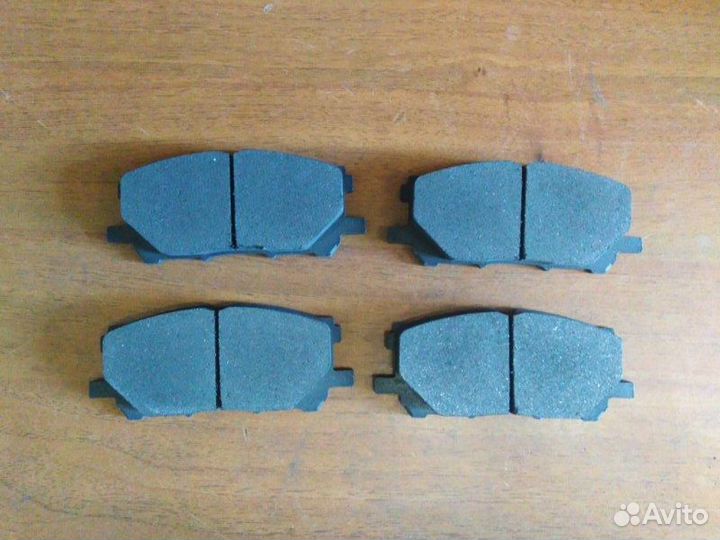 Колодки дисковые передние Lexus Rx300 2003 - 2006