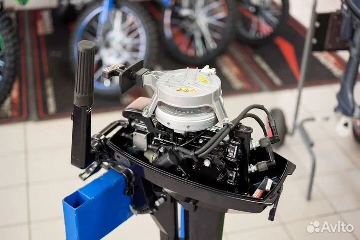 Лодочный мотор Tohatsu M 9.8 B S Б/У