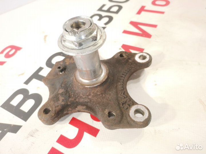 Цапфа левая Peugeot 408 седан 1.6 EP6 2015