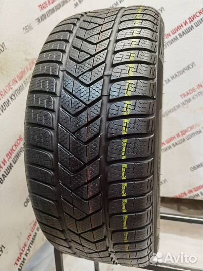 Pirelli Winter Sottozero 3 235/50 R18 101V