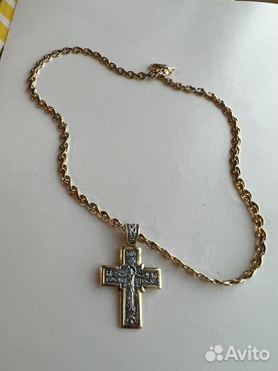 Крест с цепочкой