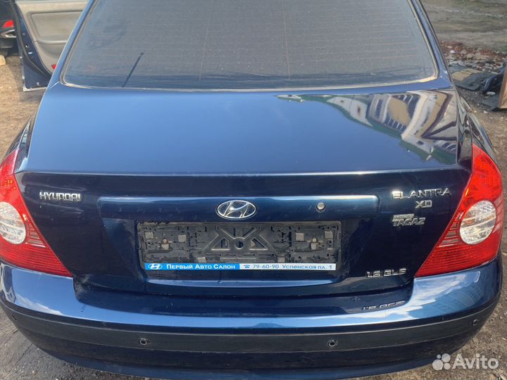 Hyundai elantra xd крышка багажника