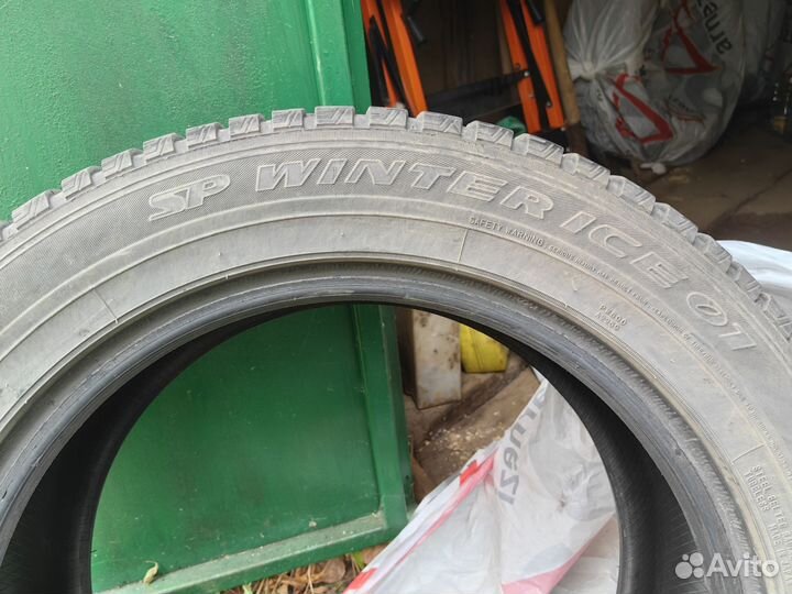 Dunlop SP Winter Ice 01 235/55 R18 100T