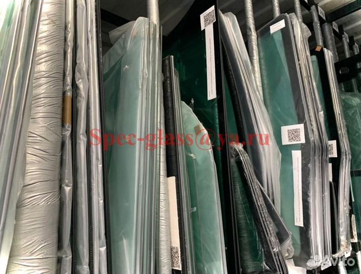 Стекло кабины mustang 5003ZT