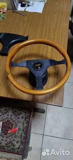 Руль деревянный Hella,AMG