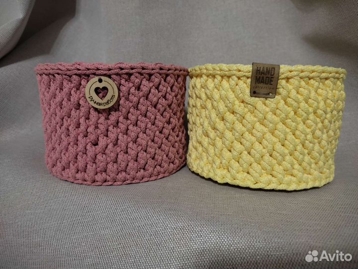 Вязаные корзинки