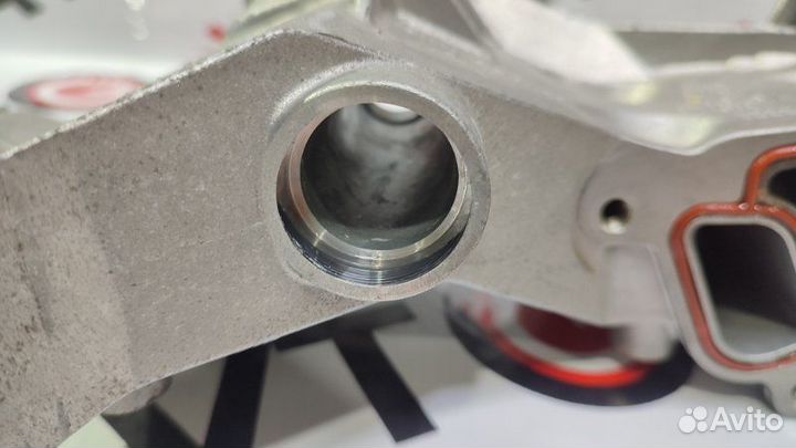 Корпус масляного фильтра Volkswagen Passat 3C5 CDA