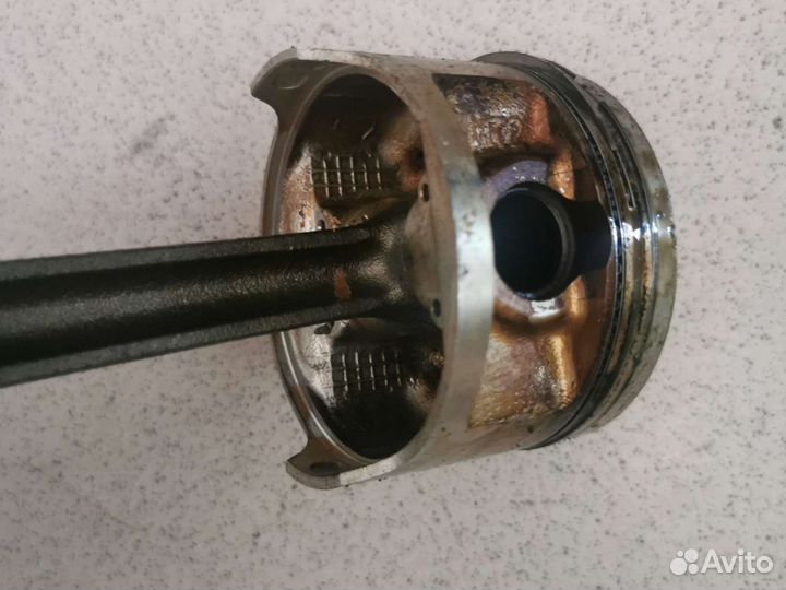 Шатун с поршнем Honda gold wing