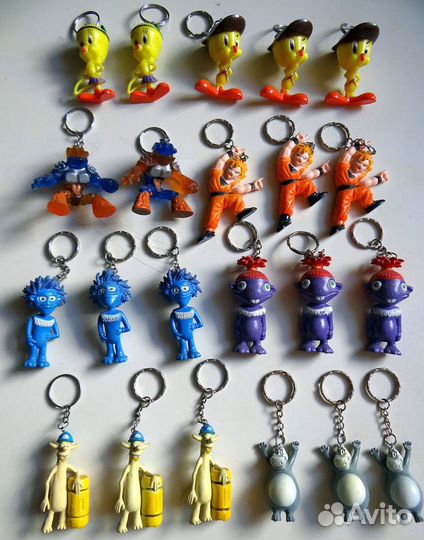 Брелки с именами, знаки зодиака, марка авто и др