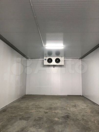 Склад-холодильник, 1100 м²
