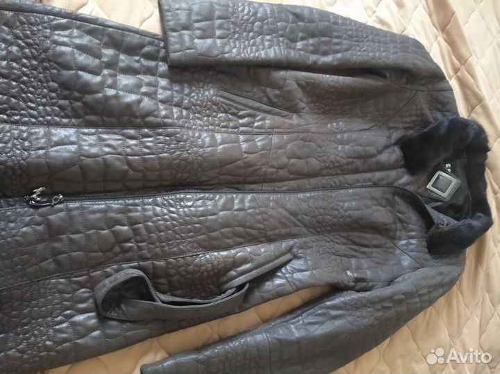 Куртка кожаная женская