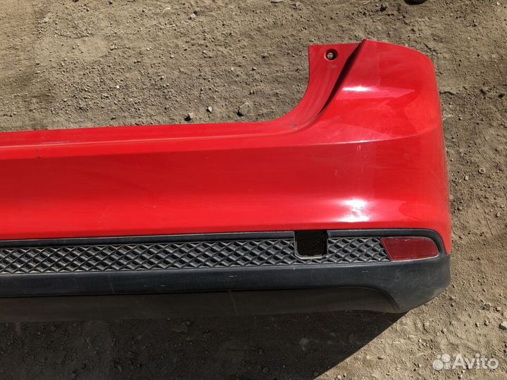 Бампер задний Ford Focus 3 хэтчбек