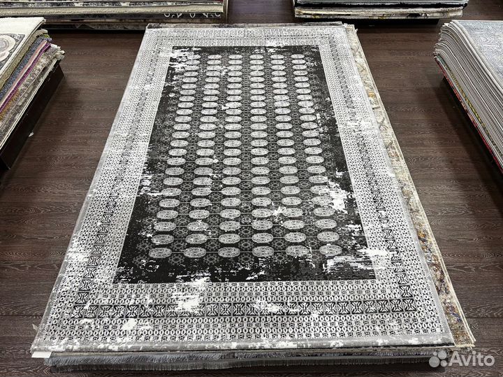 Ковер 2х2.9 новый, Турция