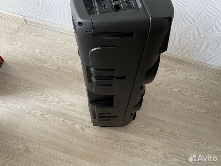 Блютуз колонка новая в Упаковке