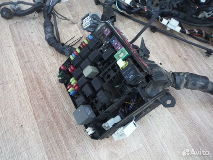 Проводка салона Citroen C4 Aircross 2015