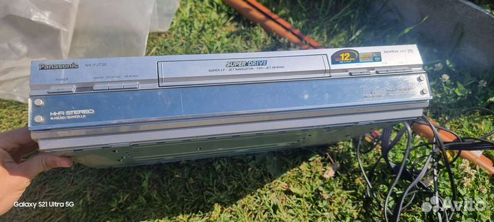 Видеомагнитафоны Panasonic, LG