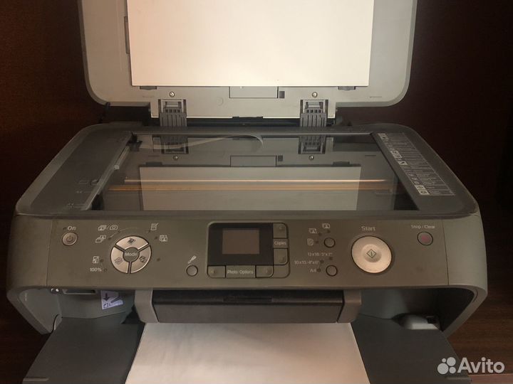 Принтер мфу Epson Stylus Photo RX520