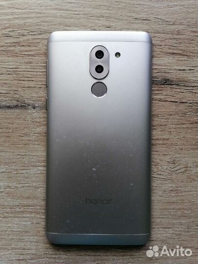 Телефон Honor 6x premium
