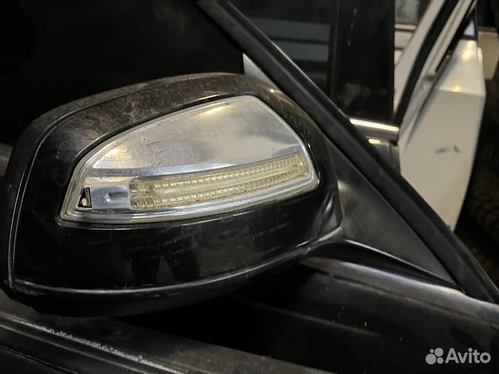 Зеркало для мерс. С 204