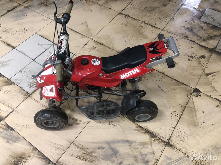 Детский квадроцикл