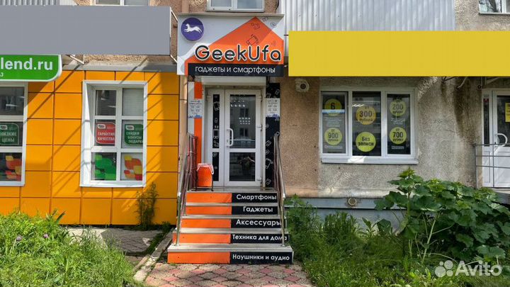 Автомобильный держатель с беспроводной зарядкой Xi