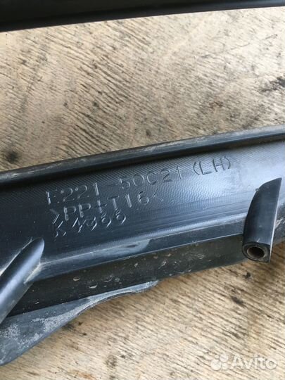 Накладка рамка птф левой Mazda CX-7