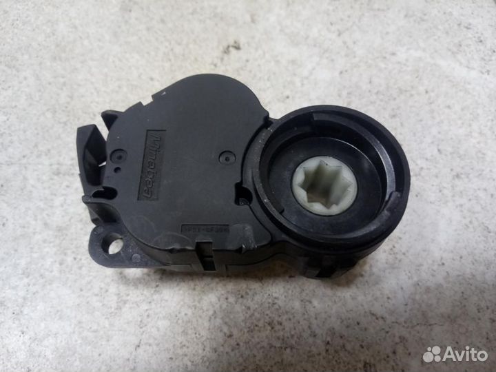 Сервопривод заслонок печки Peugeot 308 4E 2007-201