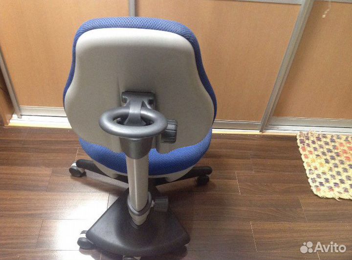 Компьютерное кресло