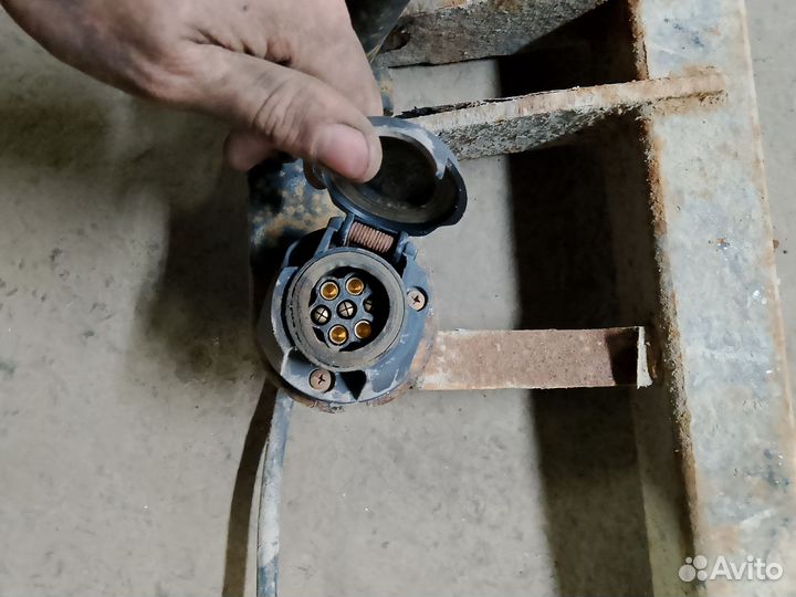 Фаркоп Chevrolet aveo t200 Хэтчбэк